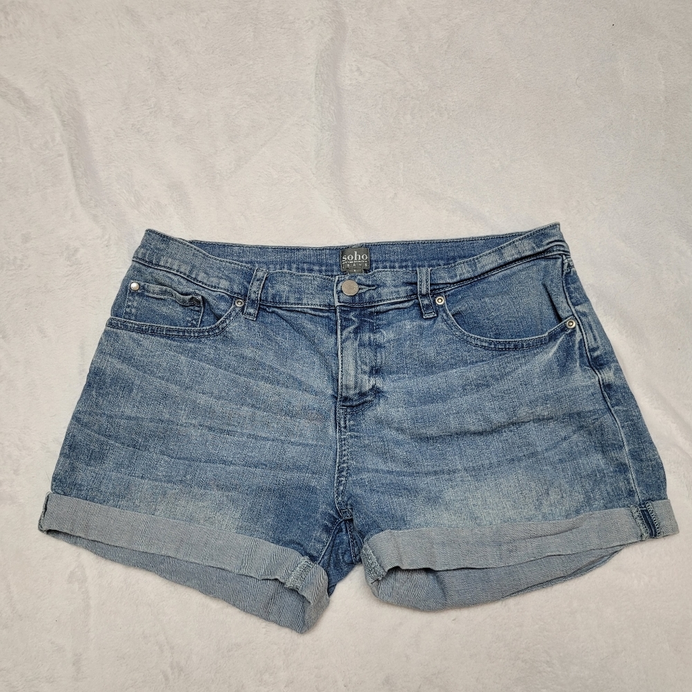 SOHO New York and Company Jean Shorts Size 6